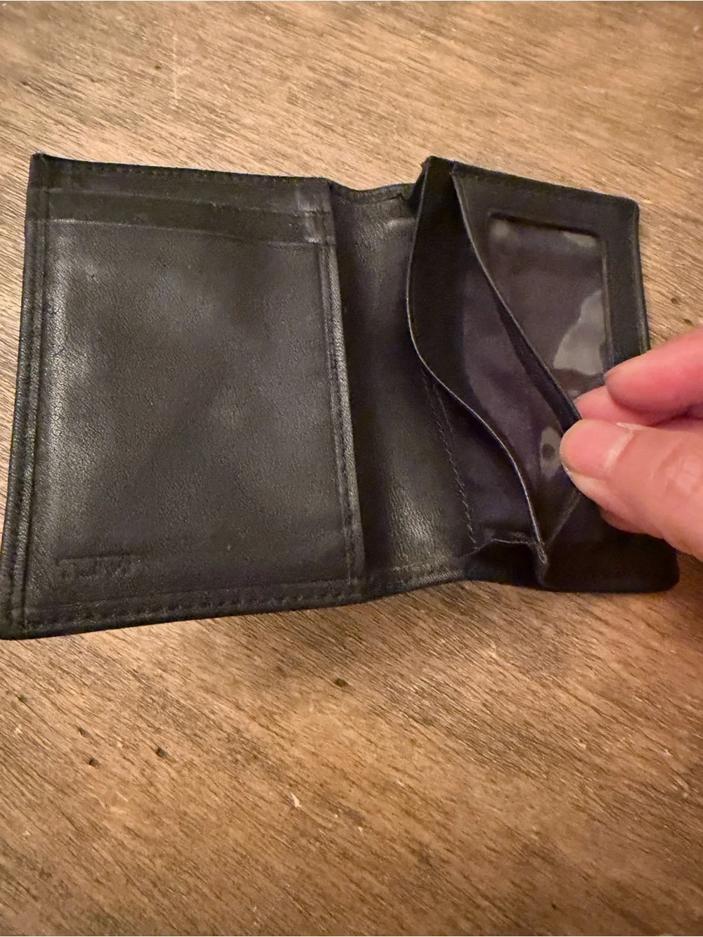 tumi black card holder leather